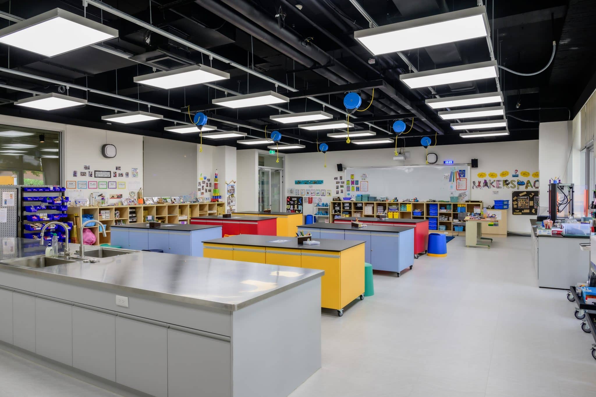 Our five science labs and an elementary school STEAM makerspace provide opportunities for innovation, hands-on learning, and 21st-century skill building. 
